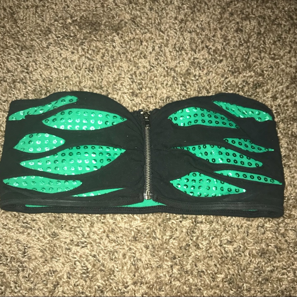 Hot topic bandeau